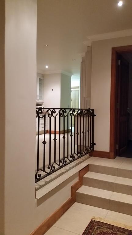 요하네스버그 6 On Acacia B&B 외부 사진